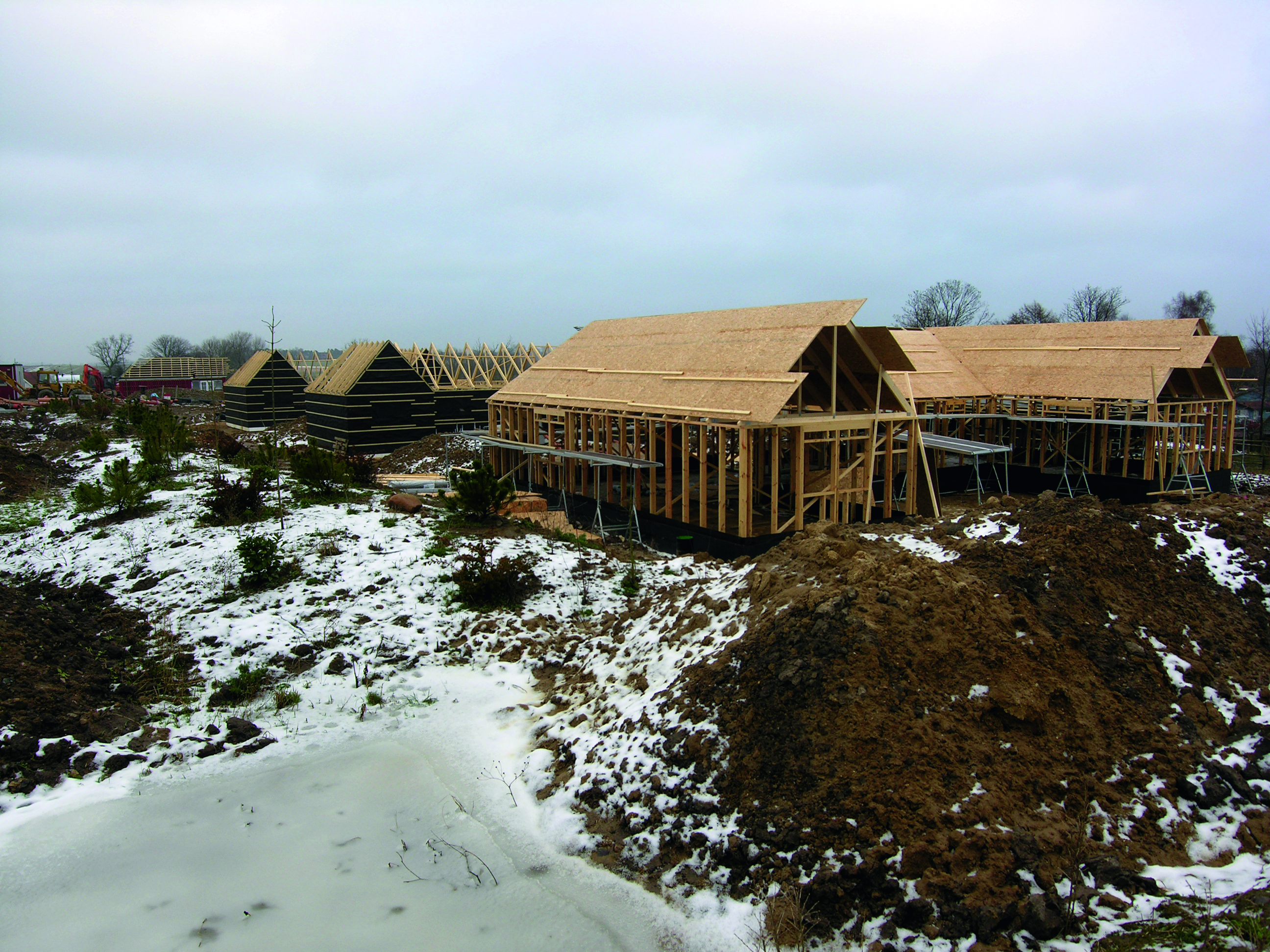 Figur 22 viser sommerhuse med vandret byggetakt om vinteren